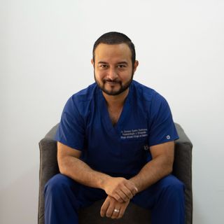 Dr. Esteban Castro Contreras