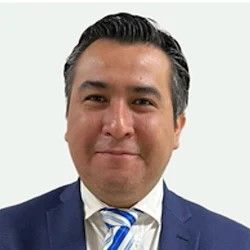 Dr. Tomás Miranda Aquino