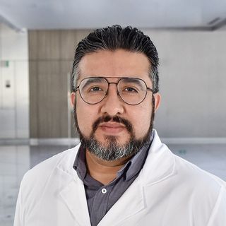 Dr. Erwin R. Flores Vázquez