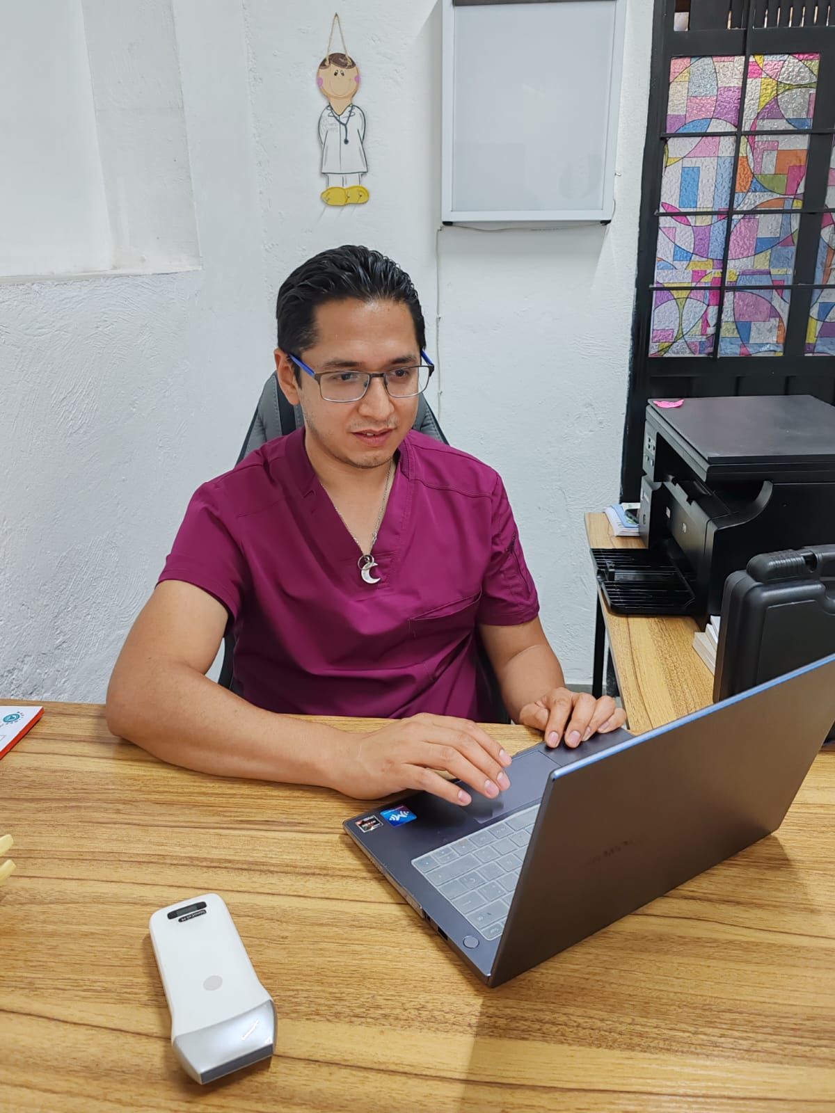 José Roberto Viveros E.-0