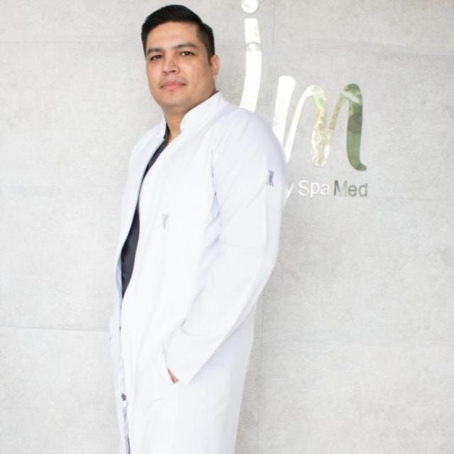 Joshua Iturbe, Médico estético Cuernavaca