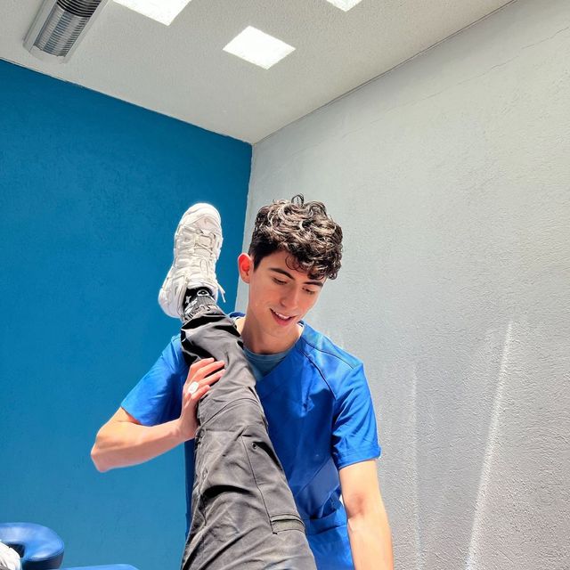 Diego Ahedo Torres, Fisioterapeuta Toluca