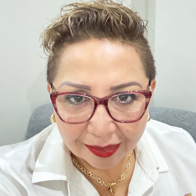 Jennefer Carolina Paredes Vieyra, Psicólogo Tijuana