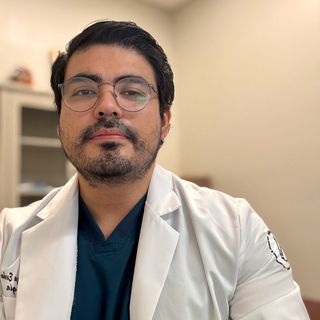 Dr. Daniel Garza