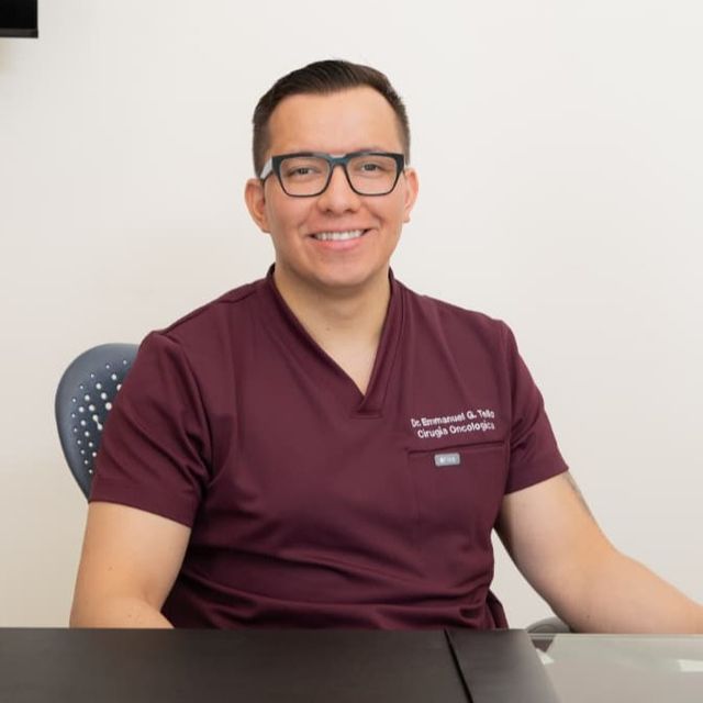 Emmanuel Gonzalez Tello, Cirujano oncólogo Guadalajara