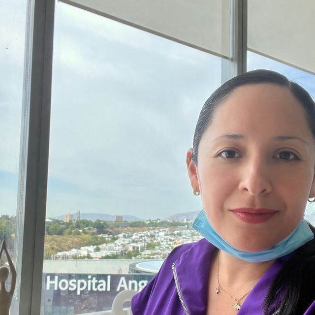 Sharon Violeta Romero Pardave, Ginecólogo Zapopan