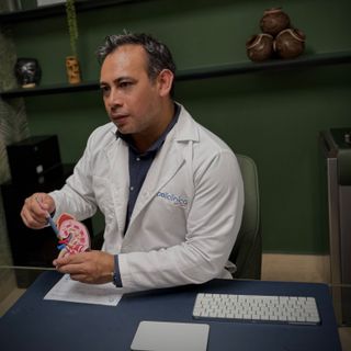 Dr. Jorge Vera Gonzalez