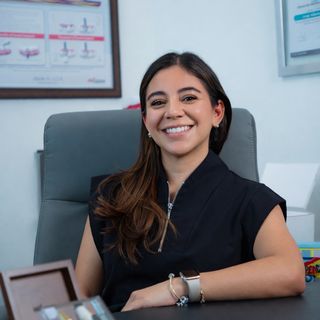 Cynthia Nayelly Alfaro Garzón, Ortodoncista Santiago de Querétaro