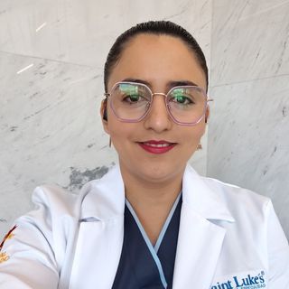 Ampliar imagen: Erendira Geraldine Chavez Seade, Ortopedista San Jose del Cabo