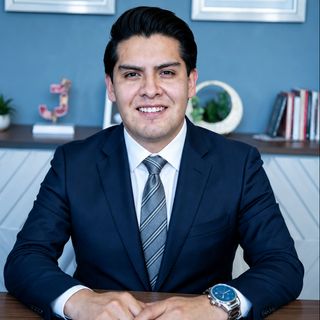 Dr. Roberto Ángel Núñez González