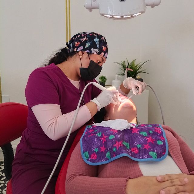 Janett Aída Antonio Ramírez, Dentista - Odontólogo Oaxaca de Juárez