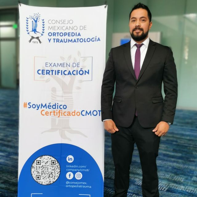 Rene Enrique González Martínez, Traumatólogo Puebla