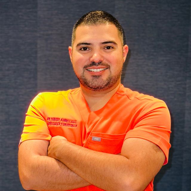 Enrique Álvarez Solís , Ginecólogo Tuxtla Gutierrez