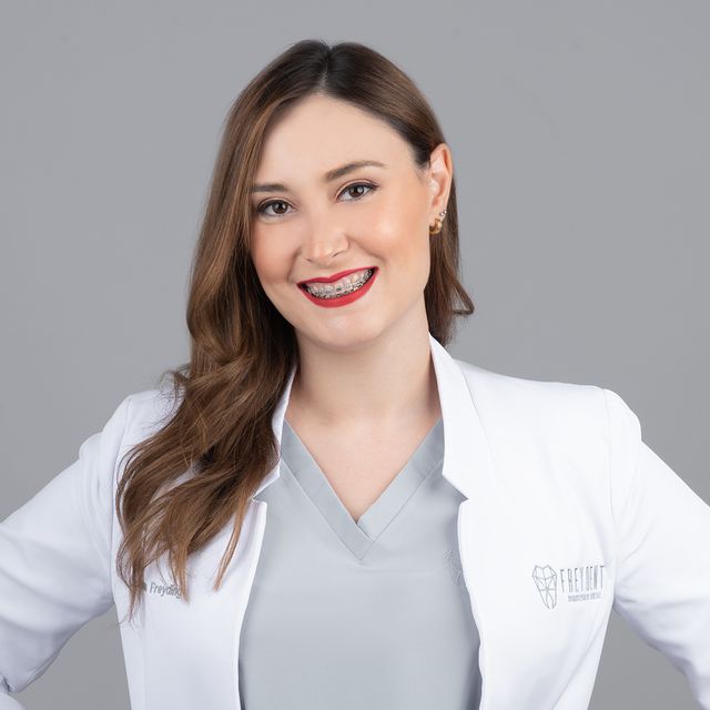 Ana Freyding, Dentista - Odontólogo Mexicali