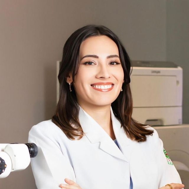 Yuli Karina Quinto Mercado, Oftalmólogo Villahermosa