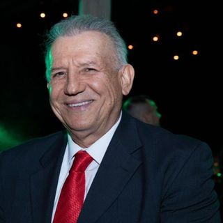 Ampliar imagen: Carlos Jimenez Herrera, Ortopedista Colima