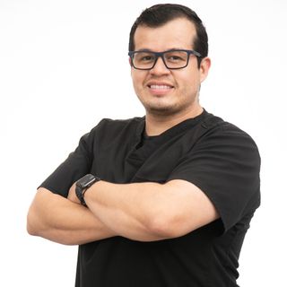 Octavio Reyes Rios, Periodoncia Mexicali