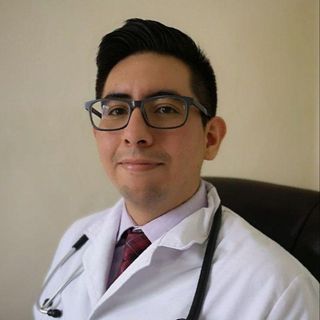 Ampliar imagen: Raúl Ramos Aguilar, Médico general Ciudad de México