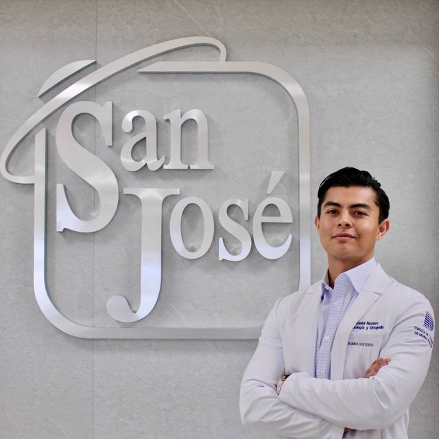 Daniel Eduardo Navarro Arriaga, Traumatólogo Hermosillo