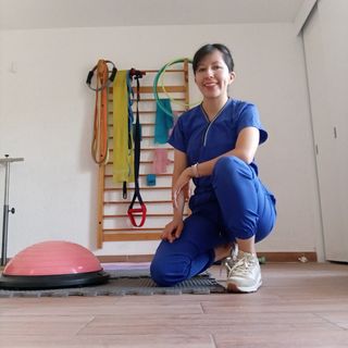 Ampliar imagen: Itzel Reyes Herrera, Fisioterapeuta Nezahualcóyotl