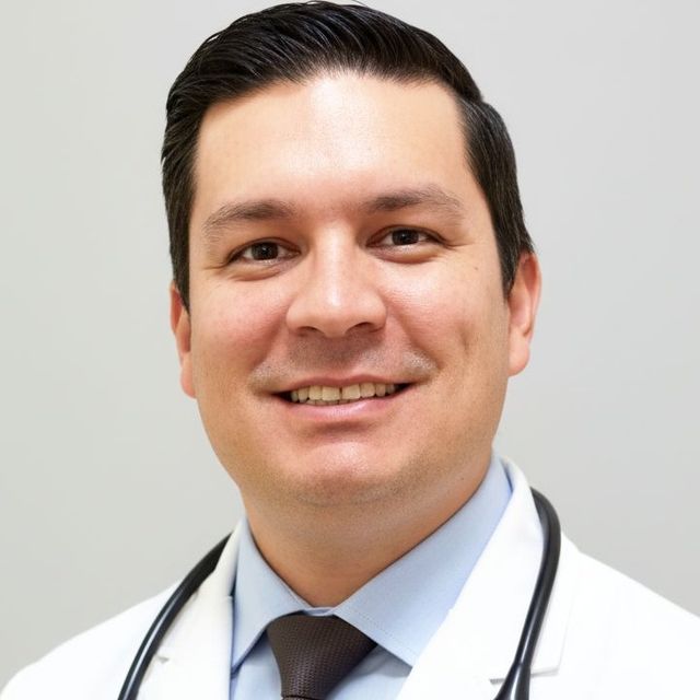 Jose  Herrera Teran, Ginecólogo Cuauhtémoc