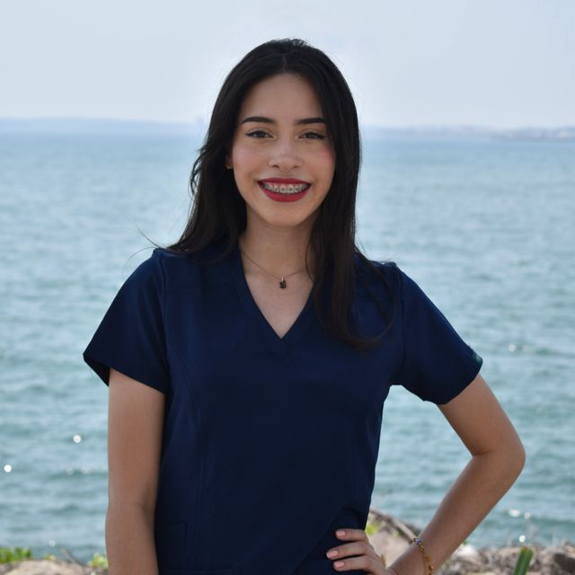 Hannia Reyes Hernandez, Dentista - Odontólogo Boca del Rio