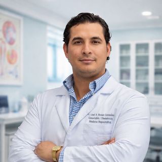 Dr. José Alberto Rosas González