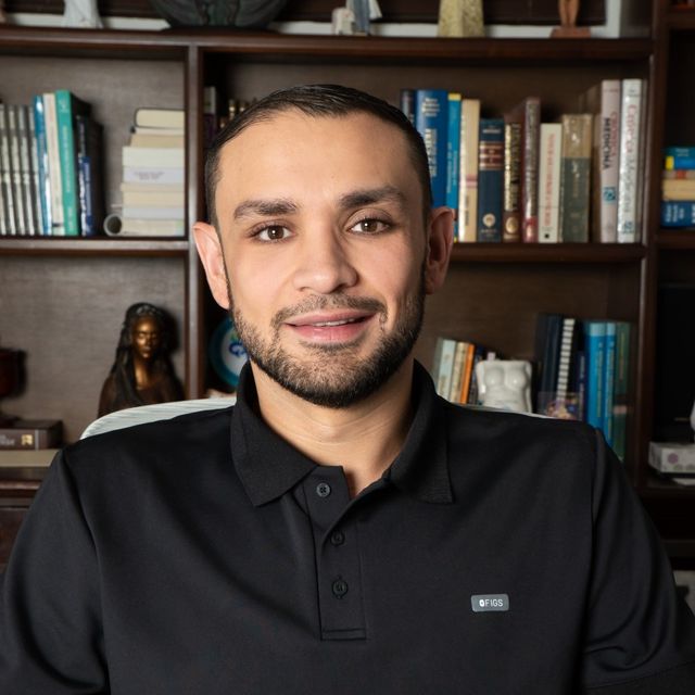 Gabriel Fierro, Ginecólogo Los Mochis