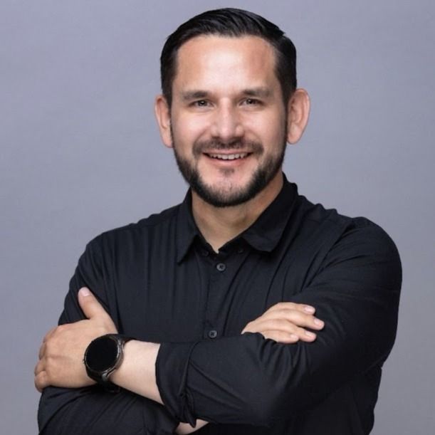 Christian Vélez, Psicólogo Irapuato