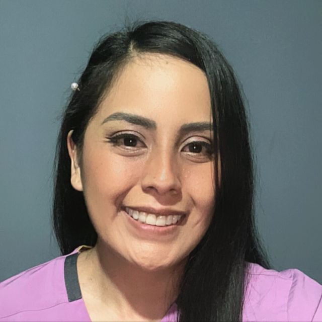 Ximena Vidal Gutiérrez, Dentista - Odontólogo Tijuana