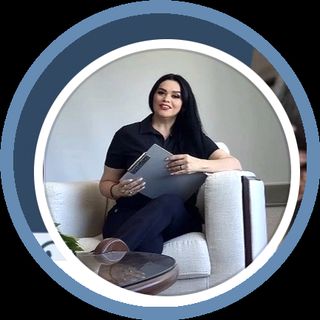 Mtra. María Dolores Amezcua Gutiérrez