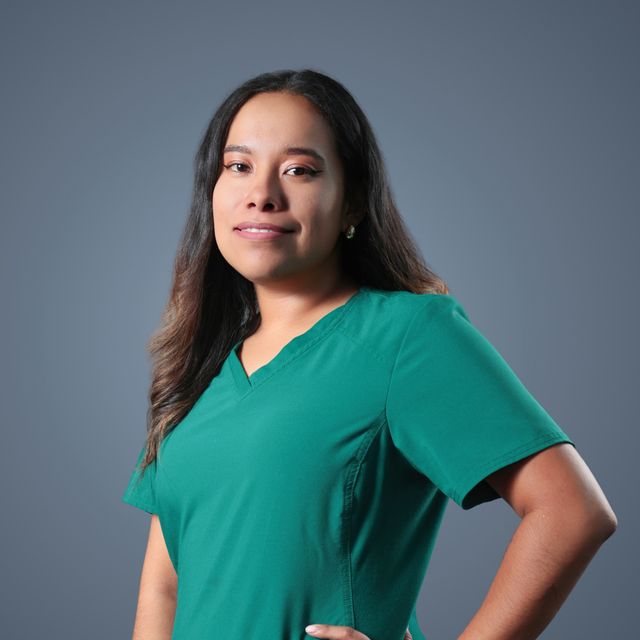 Andrea Lopez, Dentista - Odontólogo Querétaro