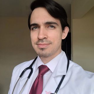 Ampliar imagen: Roberto Honore Gutierrez Carrillo, Médico general Ciudad Melchor Múzquiz