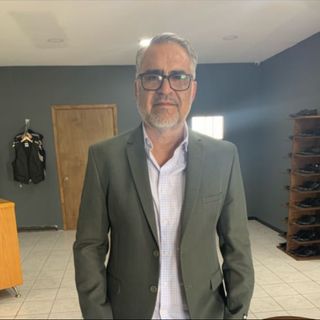 Ampliar imagen: Luis Avila, Psicólogo Chihuahua