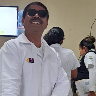 Ampliar imagen: Mariano Flores Rodriguez , Médico general Puebla