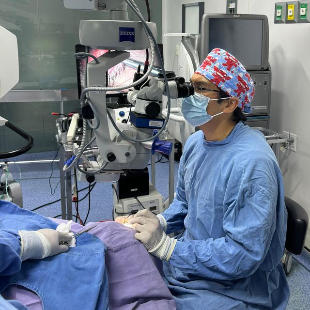 Bernardo Romero Gómez, Oftalmólogo Tuxtla Gutierrez