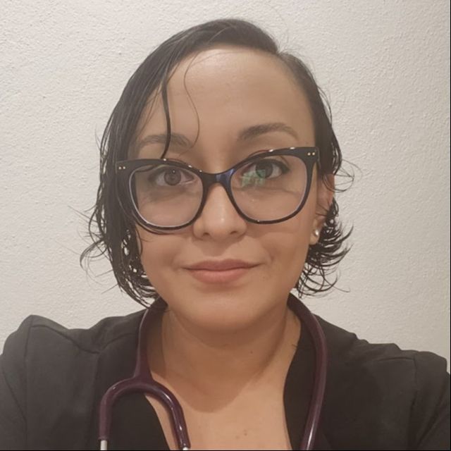 Cecilia  Mayela Macías Ortiz, Médico general Santiago de Querétaro