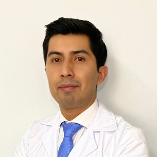 Ampliar imagen: César Elí Cruz Ruiz, Ginecólogo Ciudad de México