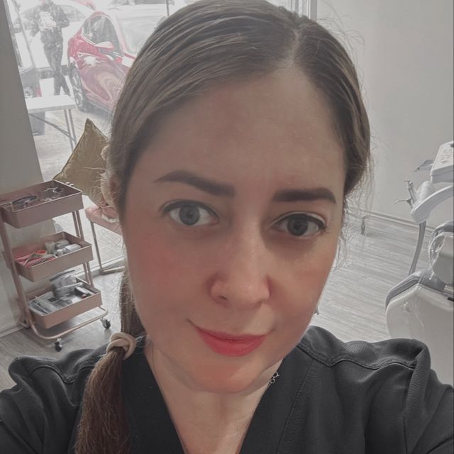 Ana Lorena Carranza de la Cruz, Dentista - Odontólogo Zapopan