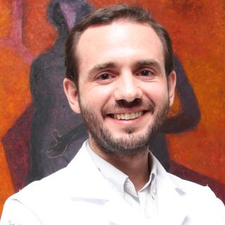 Ampliar imagen: Paolo Alberti Minutti, Internista Benito Juárez