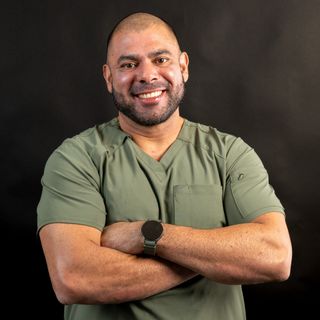 Ampliar imagen: Rafael Jiménez Cepeda, Ginecólogo Saltillo