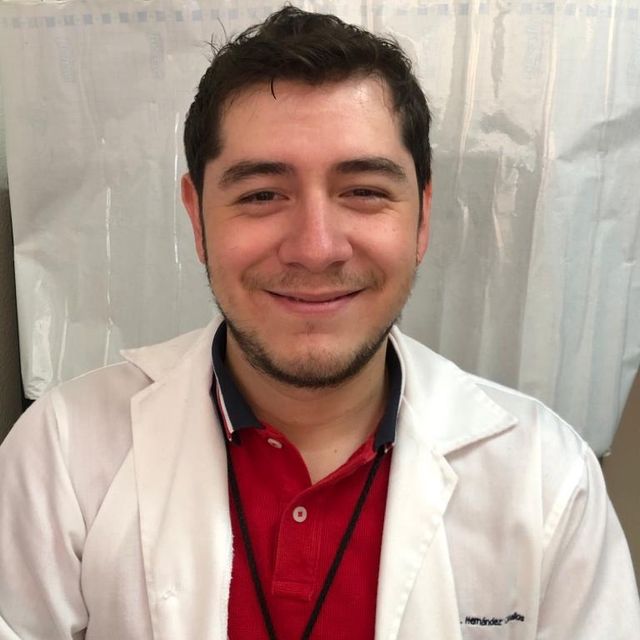Carlos Alberto Hernández Ceballos, Médico general Xalapa