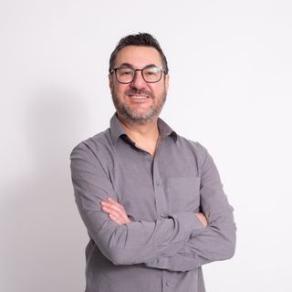 Ampliar imagen: Luis Cabrera, Terapeuta complementario Benito Juárez