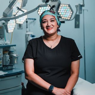 Ampliar imagen: Nury California Cíntora Álvarez, Proctólogo Mexicali