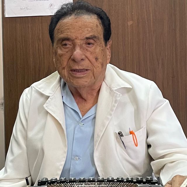 Ángel Compañ Montero, Urólogo Coatzacoalcos