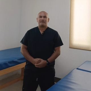 Ampliar imagen: Hugo Javier Montero Peraza, Fisioterapeuta Mérida