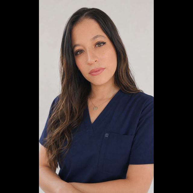 Viridiana  Pérez López , Dentista - Odontólogo Ciudad de México