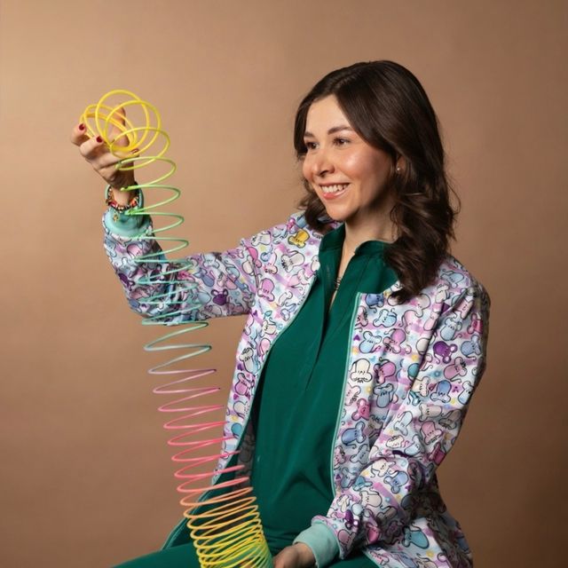 Nuria Leal Mesalles, Odontólogo pediatra Ciudad de México