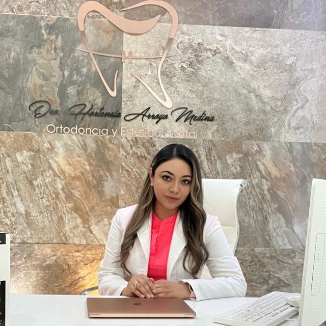 Hortensia Arroyo, Dentista - Odontólogo Aguascalientes