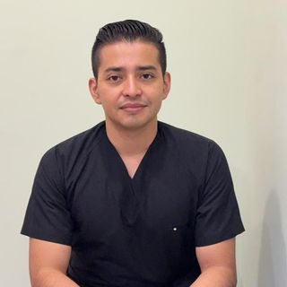 Ampliar imagen: Julio Cesar Fonseca Contreras, Fisioterapeuta Miguel Hidalgo